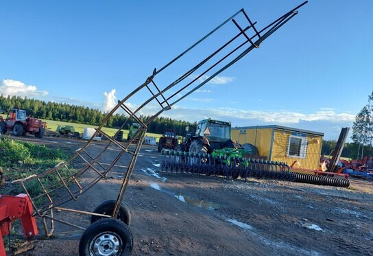 Paalirata - sivulle heittävä - Balirka za kockaste bale: slika 3 Paalirata - sivulle heittävä - Balirka za kockaste bale: slika 3
