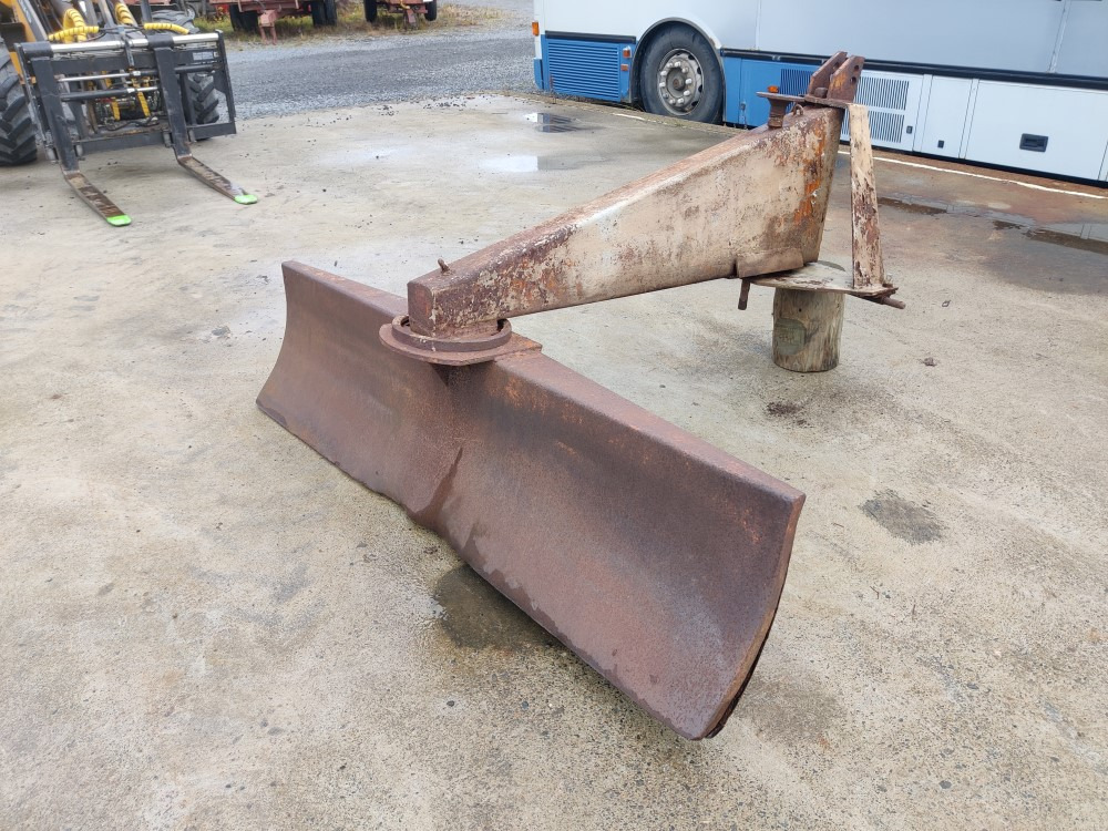 Oprema za obradu zemljišta Perälevy Raju 180cm Pienempään traktoriin: slika 6