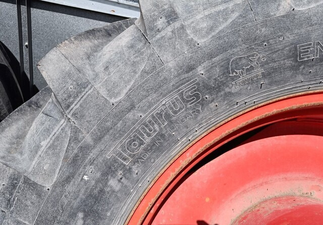 Kompletan točak za Poljoprivredna mašina Taurus Paripyörät 18.4R38 todella hyväkuntoiset Fendt Farmer 312LSA sopivat: slika 9