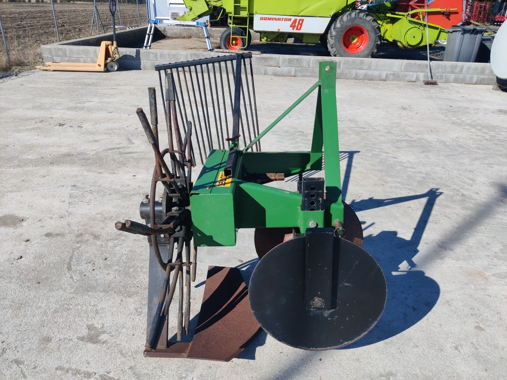 Ylömec perunannostokone - Kombajn za krompir: slika 2 Ylömec perunannostokone - Kombajn za krompir: slika 2