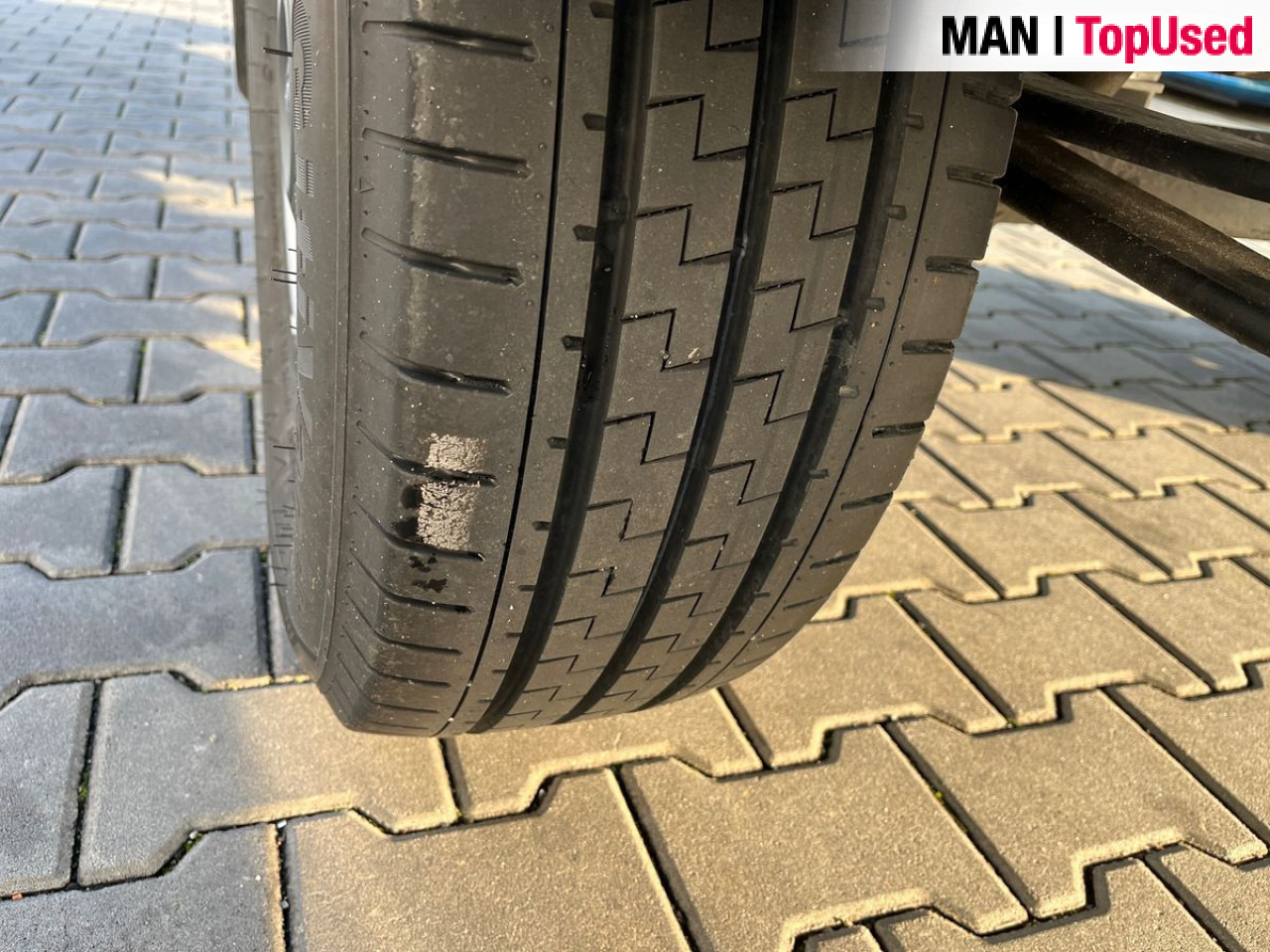 MAN TGE 3.140 4X2F SB flatbed - Furgon: slika 4 MAN TGE 3.140 4X2F SB flatbed - Furgon: slika 4