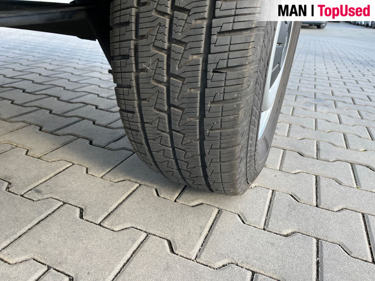 MAN TGE 3.140 4X2F SB kipper 3S Meiller Klima AHK ZV - Furgon: slika 4 MAN TGE 3.140 4X2F SB kipper 3S Meiller Klima AHK ZV - Furgon: slika 4