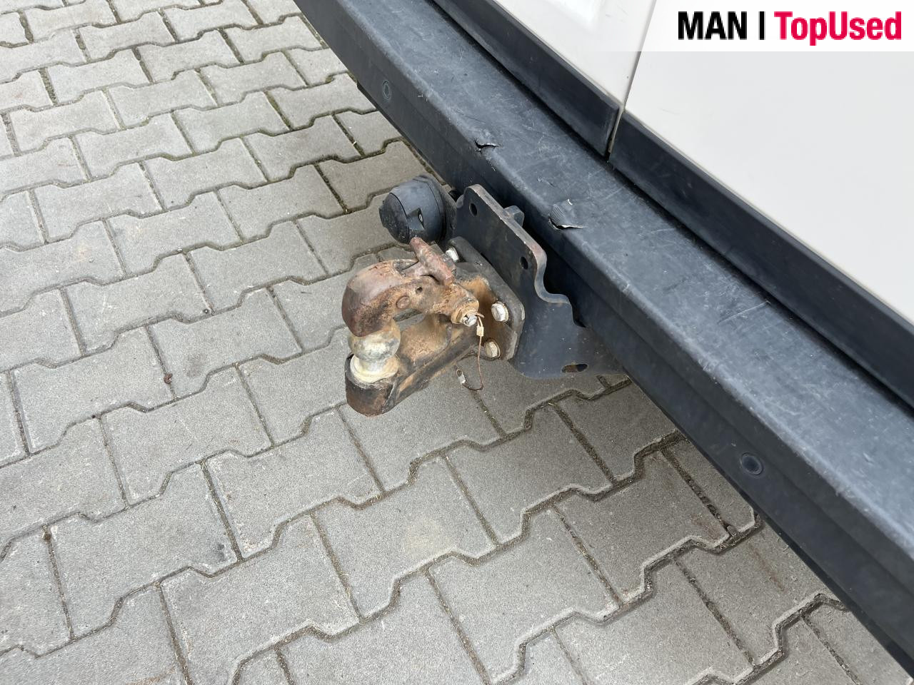 MAN TGE 3.140 4X2F SB kombi - Furgon: slika 5 MAN TGE 3.140 4X2F SB kombi - Furgon: slika 5