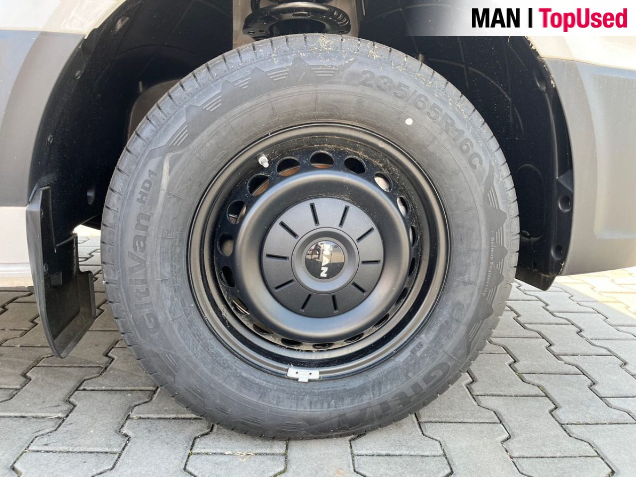 MAN TGE 3.180 4X4 SB L3H3, AT8, LED lights - Furgon: slika 5 MAN TGE 3.180 4X4 SB L3H3, AT8, LED lights - Furgon: slika 5