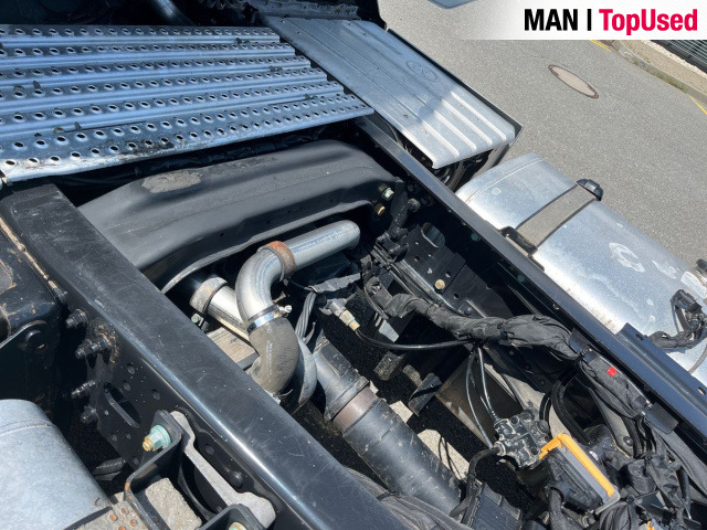 MAN TGX 18.470 4x2 BL SA Euro6 Retarder Klima ZV - Tegljač: slika 4 MAN TGX 18.470 4x2 BL SA Euro6 Retarder Klima ZV - Tegljač: slika 4
