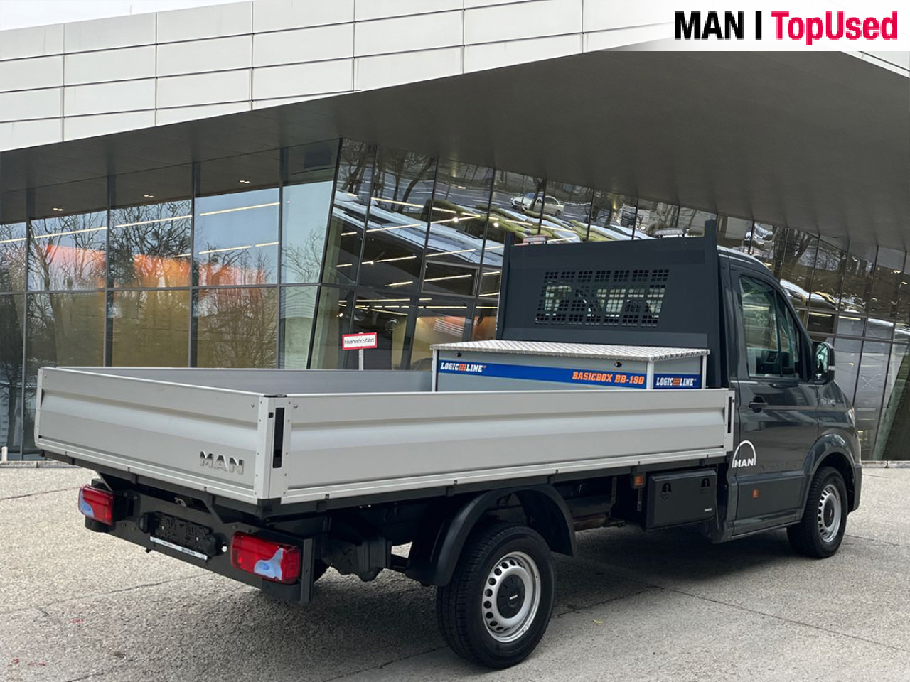Dostavno vozilo s ravnom platformom MAN TGE 3.140 4X2F SB, Automatic, Flat bed Klima ZV: slika 12