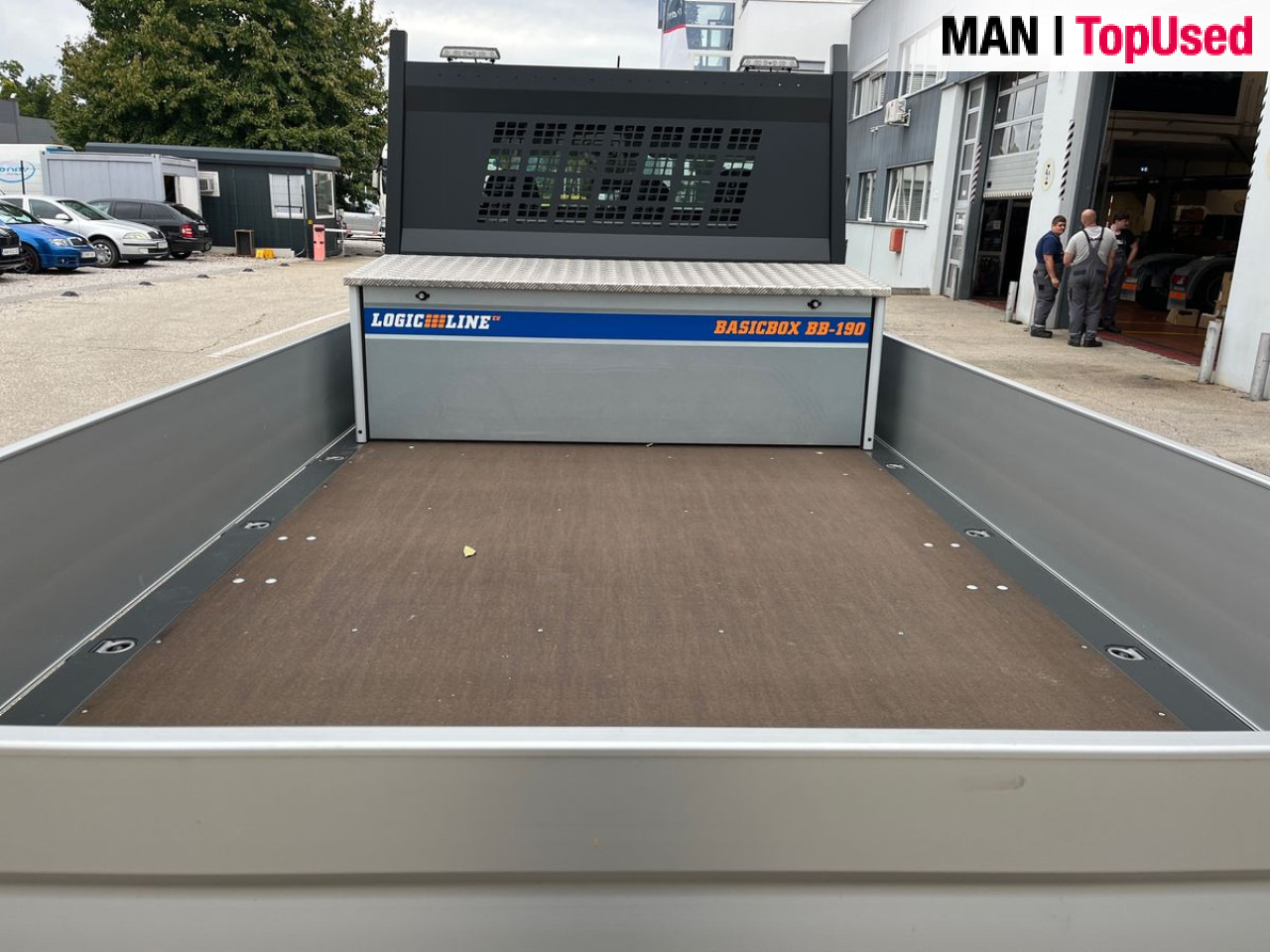 Dostavno vozilo s ravnom platformom MAN TGE 3.140 4X2F SB, Automatic, Flat bed Klima ZV: slika 7