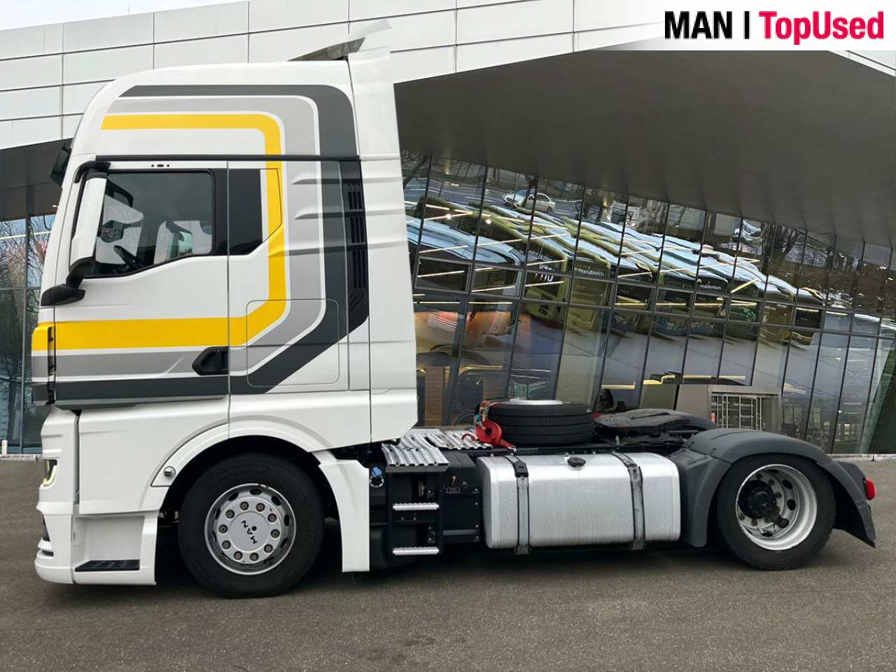 MAN TGX 18.470 4x2 LL SA Ultra *MM889352 Retarder ZV - Tegljač: slika 2 MAN TGX 18.470 4x2 LL SA Ultra *MM889352 Retarder ZV - Tegljač: slika 2