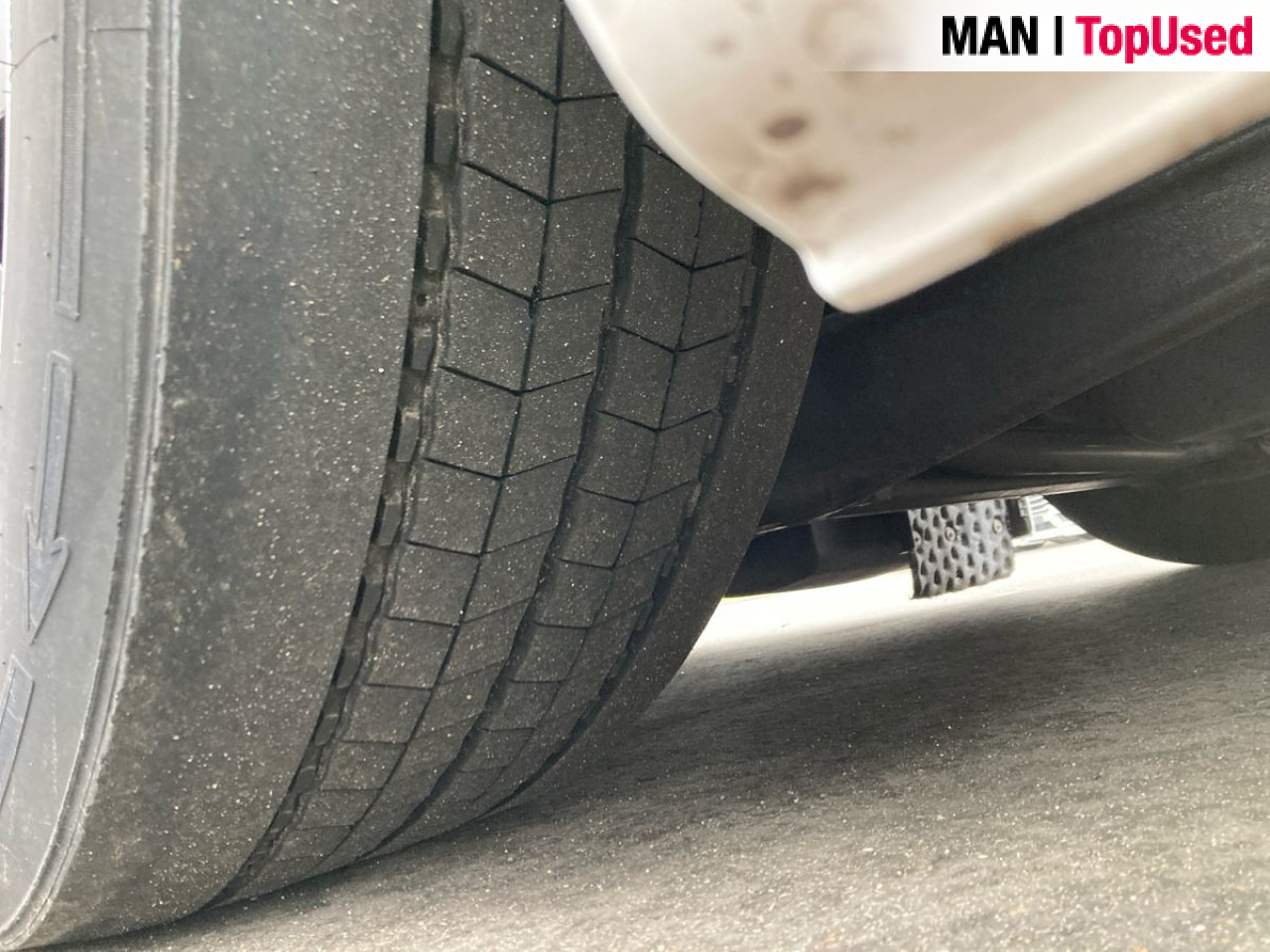 MAN TGX 18.470 4x2 LL SA Ultra *MM890175 Retarder ZV - Tegljač: slika 3 MAN TGX 18.470 4x2 LL SA Ultra *MM890175 Retarder ZV - Tegljač: slika 3