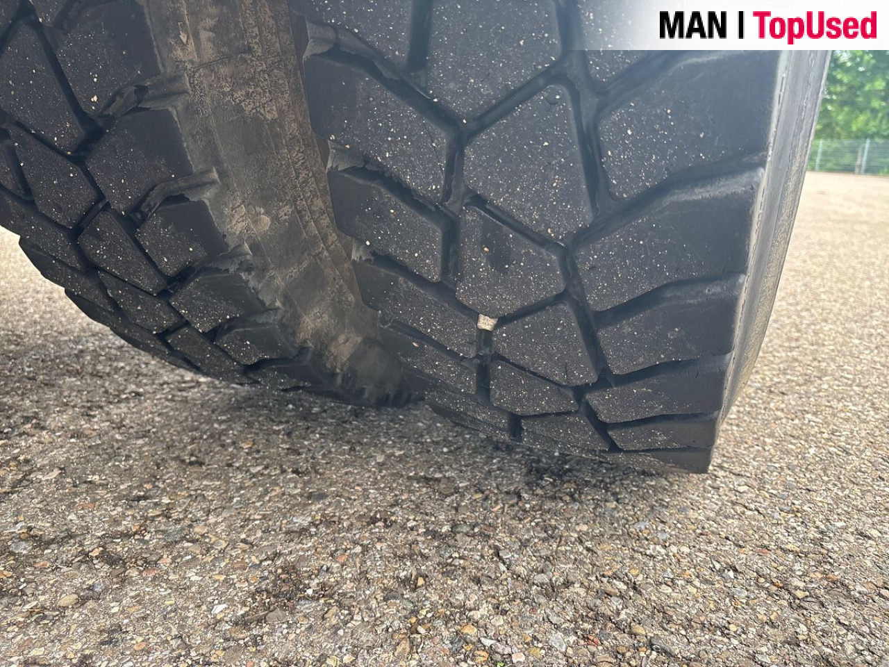 MAN TGX 18.520 4x4H BL SA *RM935876 Euro6 Pritarder ZV - Tegljač: slika 4 MAN TGX 18.520 4x4H BL SA *RM935876 Euro6 Pritarder ZV - Tegljač: slika 4