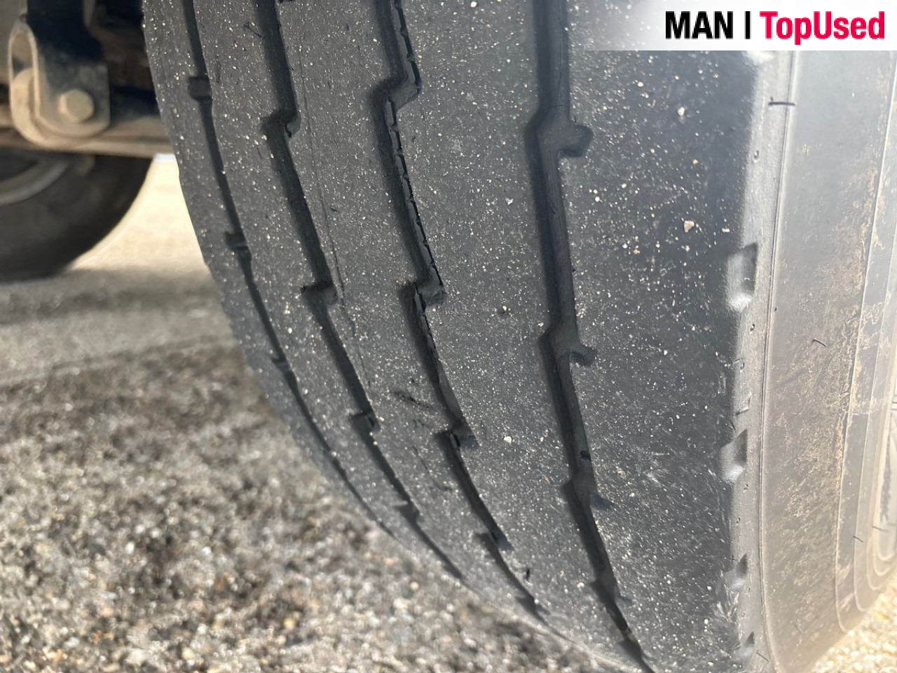 MAN TGX 18.520 4x4H BL SA *RM935876 Euro6 Pritarder ZV - Tegljač: slika 3 MAN TGX 18.520 4x4H BL SA *RM935876 Euro6 Pritarder ZV - Tegljač: slika 3