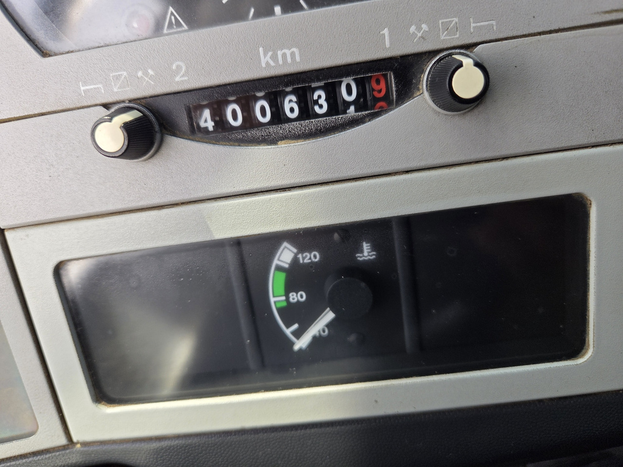 Kamion sa tovarnim sandukom MAN 8.163 4x4 + crane FASSI F45A.22: slika 10