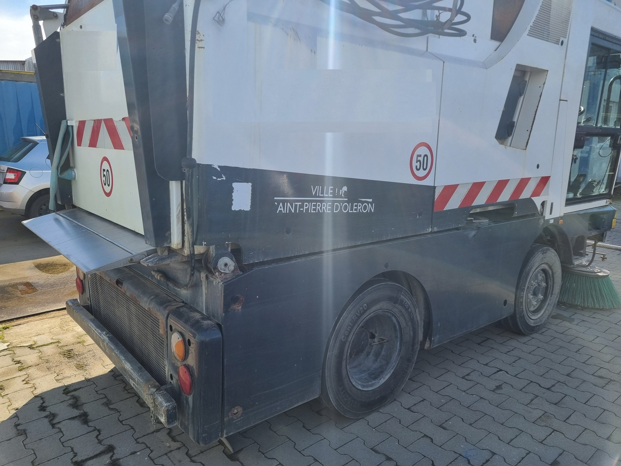SCHMIDT Cleango compact sweeper 400 - Autočistilica: slika 3 SCHMIDT Cleango compact sweeper 400 - Autočistilica: slika 3