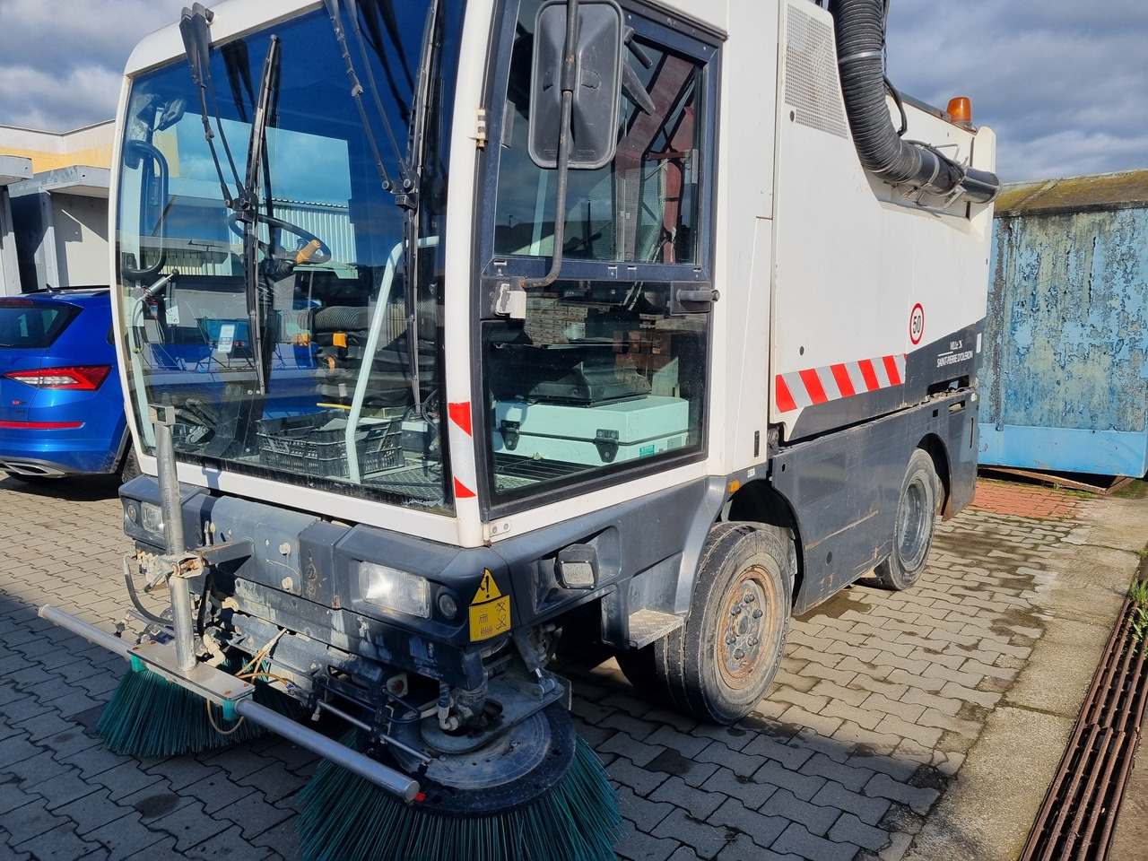 SCHMIDT Cleango compact sweeper 400 - Autočistilica: slika 2 SCHMIDT Cleango compact sweeper 400 - Autočistilica: slika 2