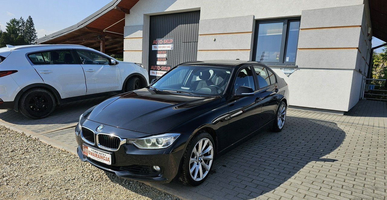 BMW SERIA 3 V (F30/F31/F34) BMW SERIA 3 BMW 330D xDrive ładny stan 4x4 sedan - Automobil: slika 3 BMW SERIA 3 V (F30/F31/F34) BMW SERIA 3 BMW 330D xDrive ładny stan 4x4 sedan - Automobil: slika 3