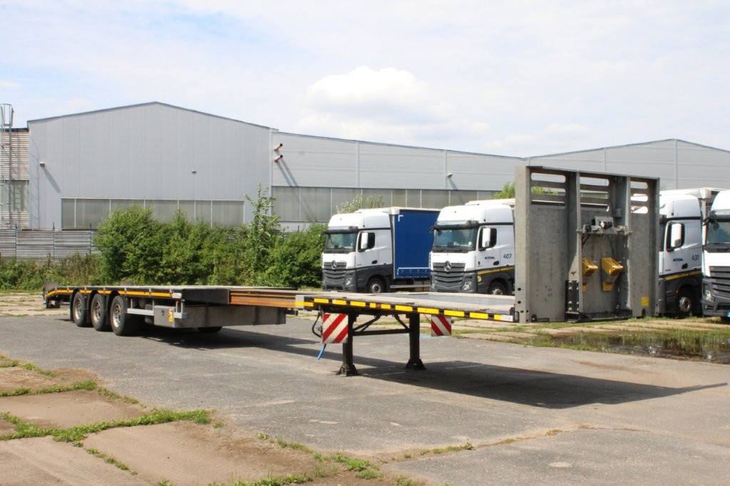 FAYMONVILLE MAX TRAILER MAX 200, ZVEDACÍ, ŘÍZENÁ NÁPRAVA - Plato poluprikolica: slika 2 FAYMONVILLE MAX TRAILER MAX 200, ZVEDACÍ, ŘÍZENÁ NÁPRAVA - Plato poluprikolica: slika 2