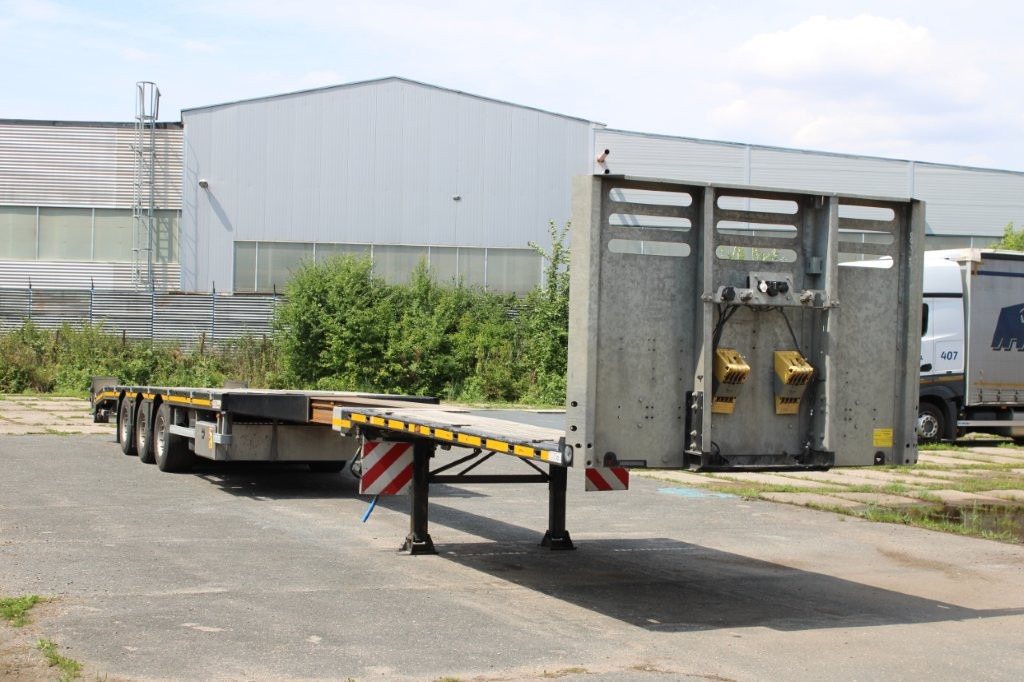 FAYMONVILLE MAX TRAILER MAX 200, ZVEDACÍ, ŘÍZENÁ NÁPRAVA - Plato poluprikolica: slika 1 FAYMONVILLE MAX TRAILER MAX 200, ZVEDACÍ, ŘÍZENÁ NÁPRAVA - Plato poluprikolica: slika 1