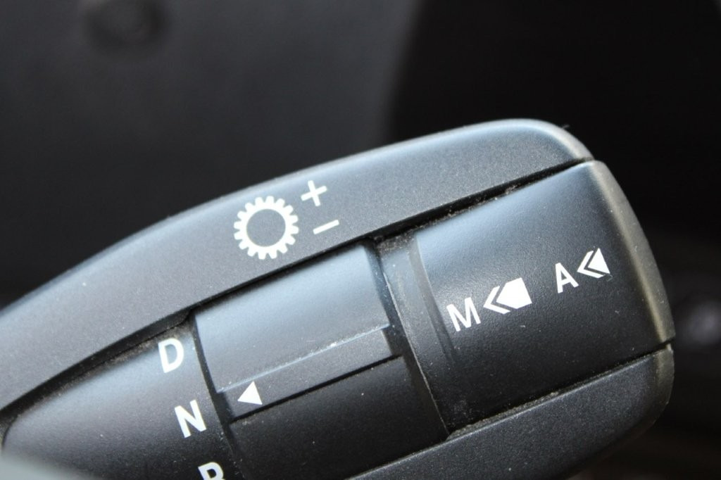 Kamion sa ceradom Mercedes-Benz Actros 2542: slika 16