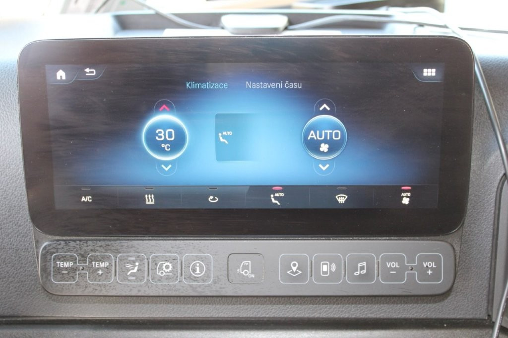 Kamion sa ceradom Mercedes-Benz Actros 2542: slika 6