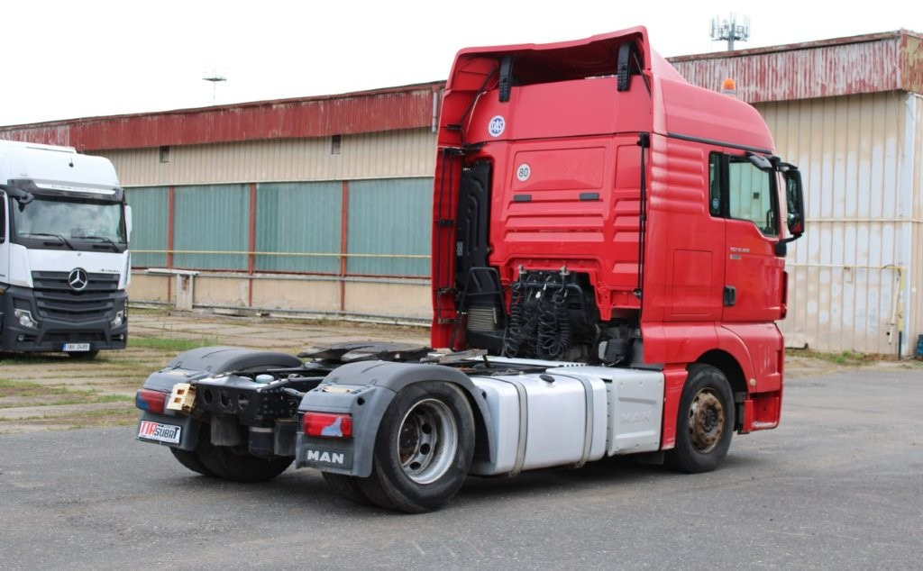 MAN TGX 18.480, NEZÁVISLÁ KLIMATIZACE - Tegljač: slika 4 MAN TGX 18.480, NEZÁVISLÁ KLIMATIZACE - Tegljač: slika 4