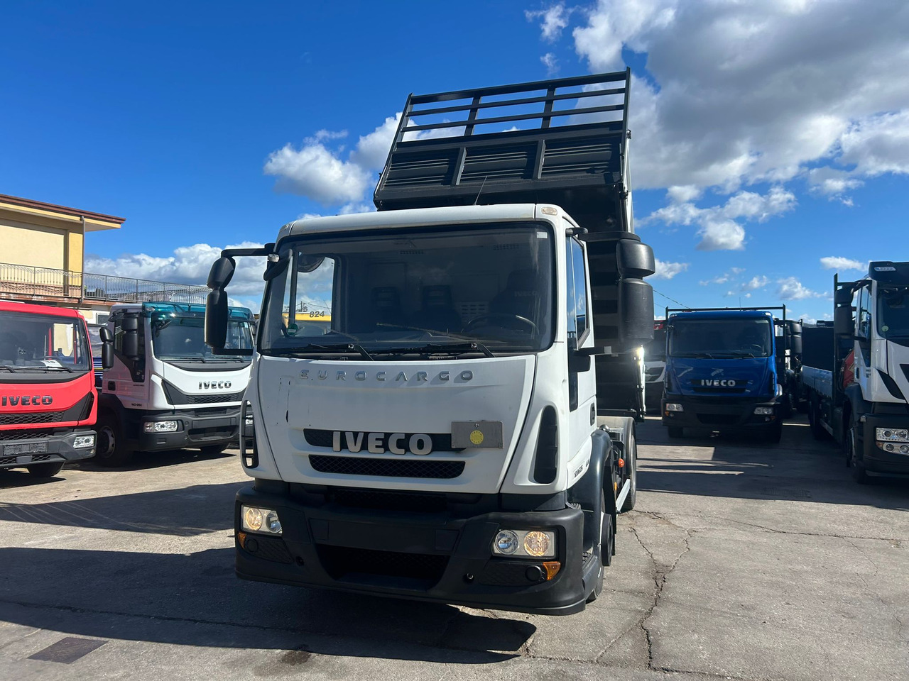 IVECO EUROCARGO 120E25 - Istovarivač: slika 5 IVECO EUROCARGO 120E25 - Istovarivač: slika 5