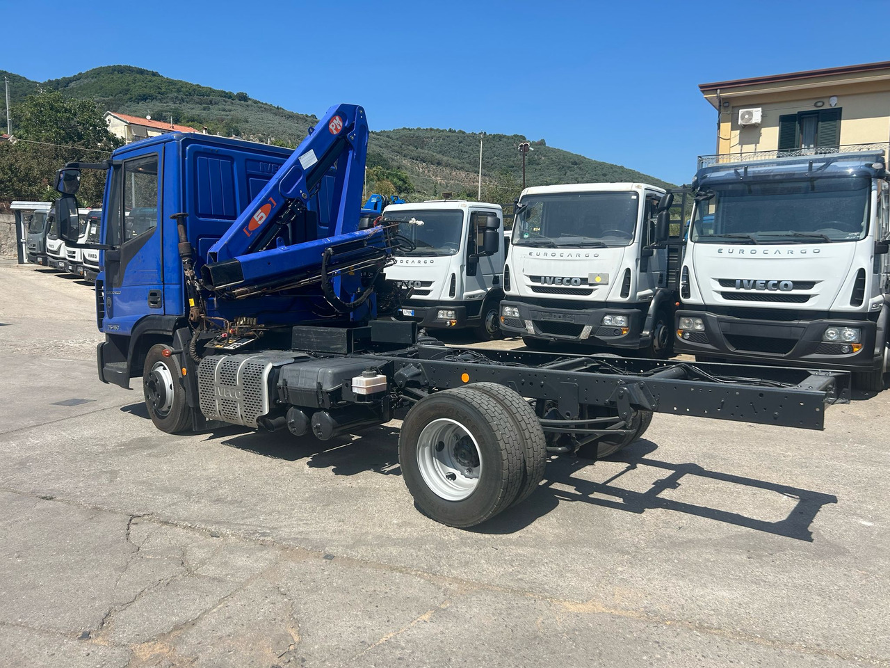 Kamion sa dizalicom IVECO EUROCARGO 75-160: slika 23
