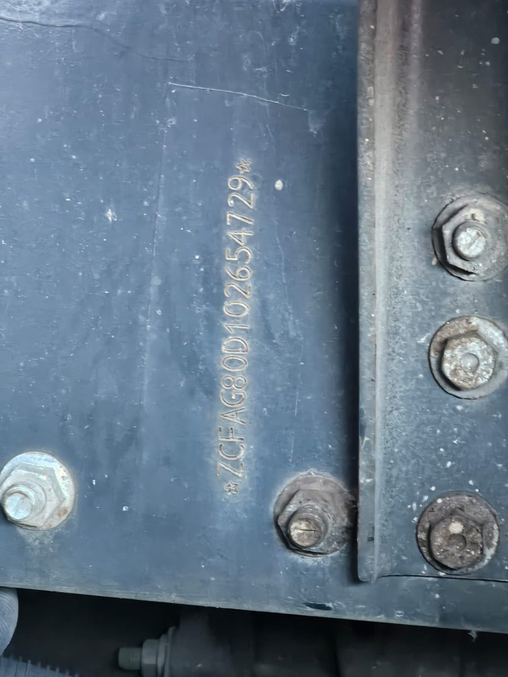 IVECO EUROCARGO 80-190 - Kamion sa golom šasijom i zatvorenom kabinom: slika 3 IVECO EUROCARGO 80-190 - Kamion sa golom šasijom i zatvorenom kabinom: slika 3