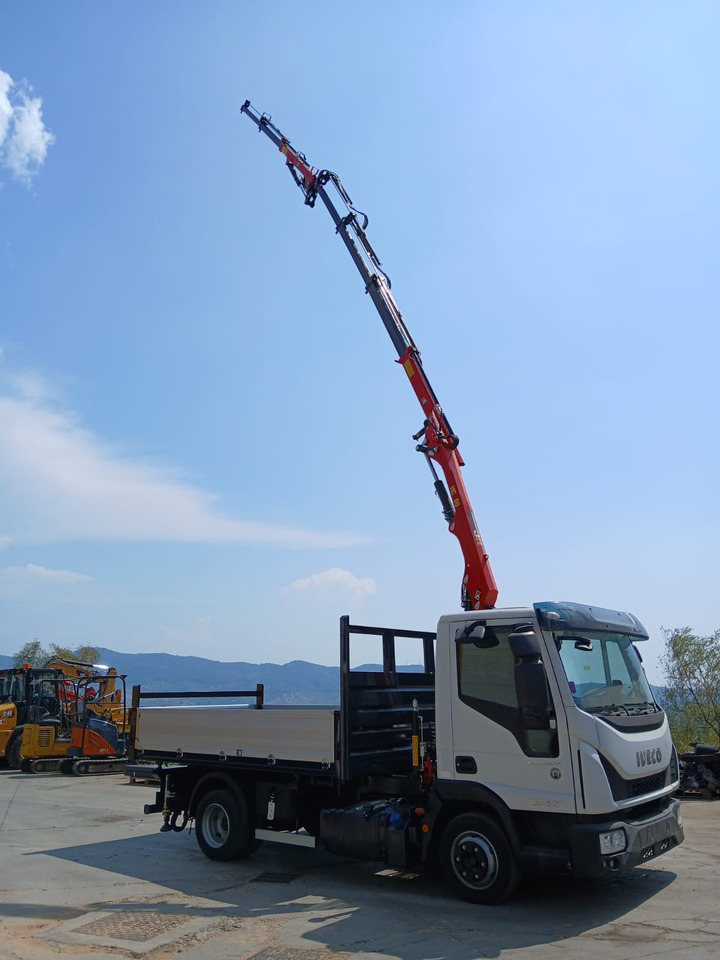 IVECO EUROCARGO 80-210 - Kamion sa dizalicom, Istovarivač: slika 5 IVECO EUROCARGO 80-210 - Kamion sa dizalicom, Istovarivač: slika 5