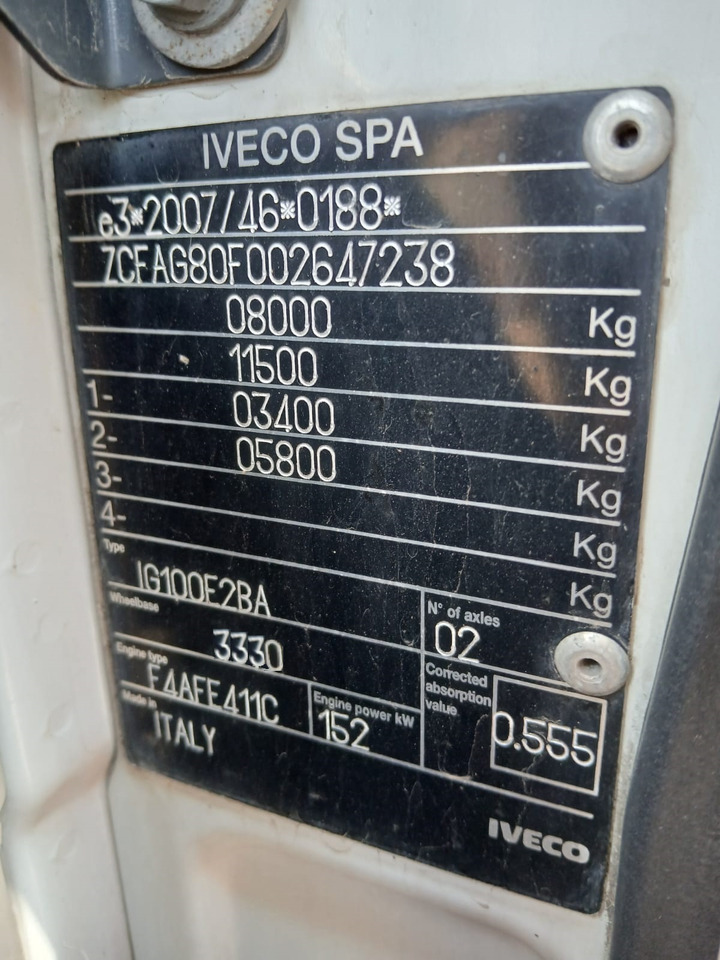 IVECO EUROCARGO 80-210 - Kamion sa dizalicom, Istovarivač: slika 2 IVECO EUROCARGO 80-210 - Kamion sa dizalicom, Istovarivač: slika 2