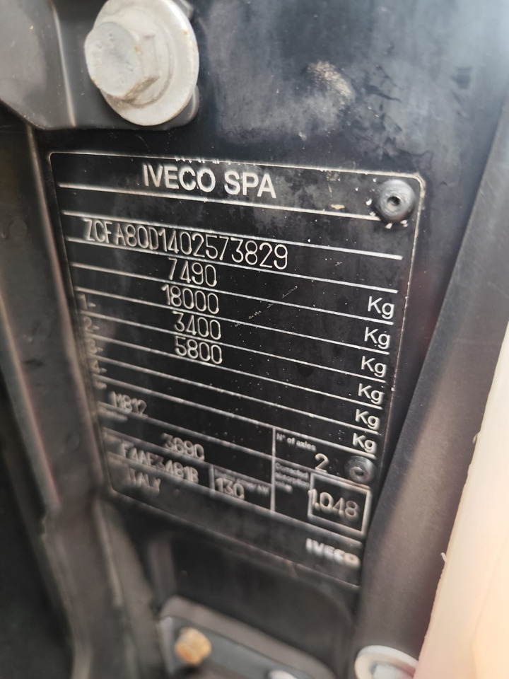 IVECO EUROCARGO 80E18 - Kamion sa dizalicom, Istovarivač: slika 5 IVECO EUROCARGO 80E18 - Kamion sa dizalicom, Istovarivač: slika 5