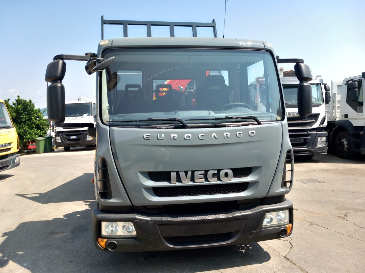 Kamion sa dizalicom, Istovarivač IVECO EUROCARGO 80E22: slika 17 Kamion sa dizalicom, Istovarivač IVECO EUROCARGO 80E22: slika 17