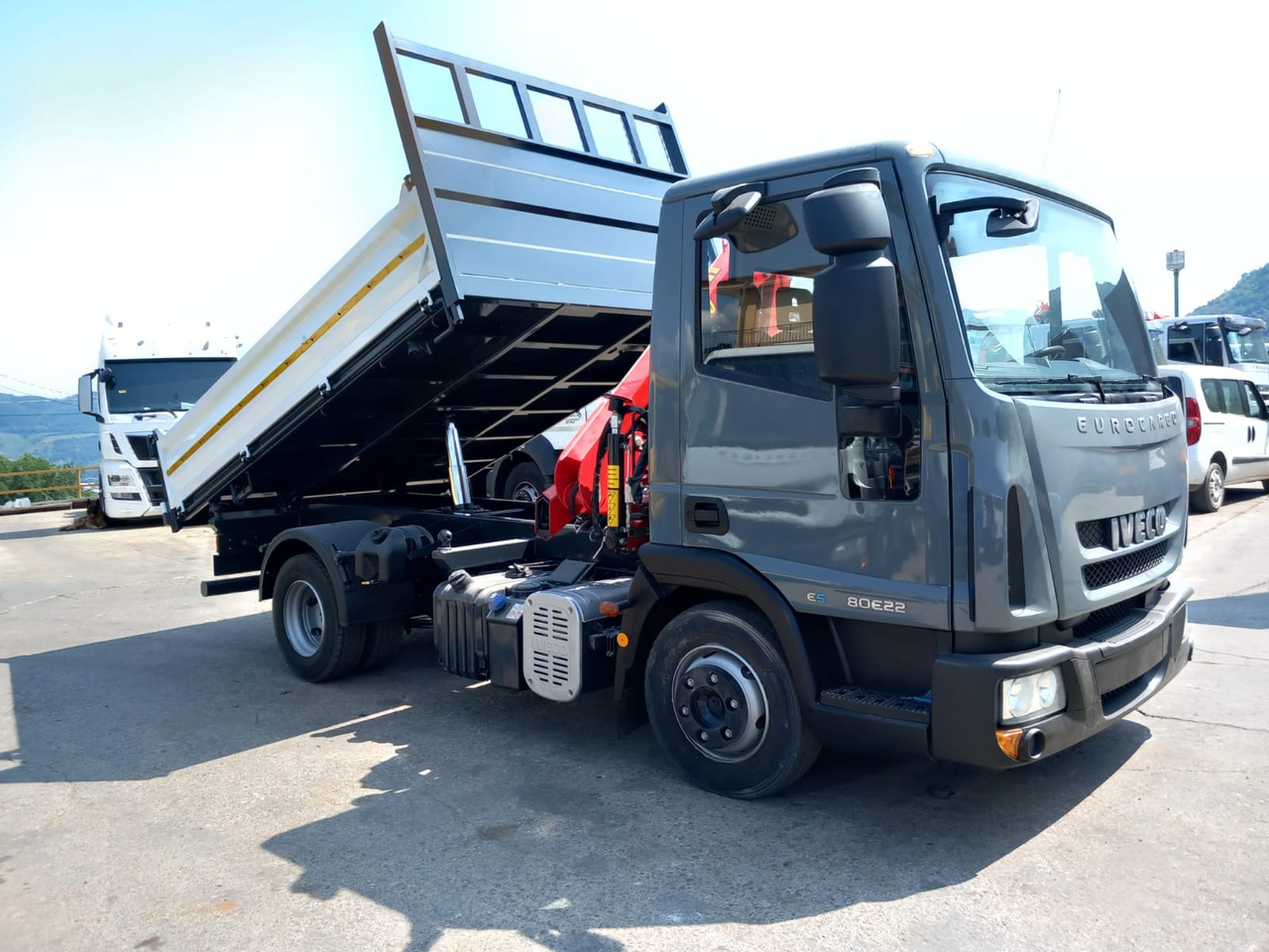 Kamion sa dizalicom, Istovarivač IVECO EUROCARGO 80E22: slika 19 Kamion sa dizalicom, Istovarivač IVECO EUROCARGO 80E22: slika 19