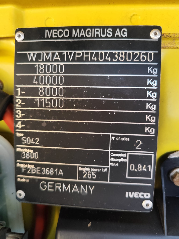 IVECO STRALIS 190S36 - Kamion sa golom šasijom i zatvorenom kabinom: slika 2 IVECO STRALIS 190S36 - Kamion sa golom šasijom i zatvorenom kabinom: slika 2