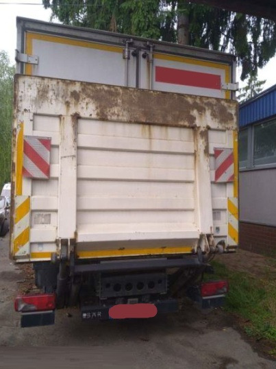 IVECO STRALIS AD 260S31 XP - Kamion sa golom šasijom i zatvorenom kabinom: slika 4 IVECO STRALIS AD 260S31 XP - Kamion sa golom šasijom i zatvorenom kabinom: slika 4