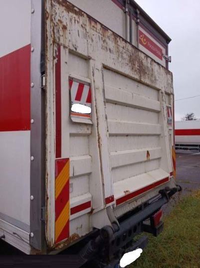 IVECO STRALIS AD 260S31 XP - Kamion sa golom šasijom i zatvorenom kabinom: slika 5 IVECO STRALIS AD 260S31 XP - Kamion sa golom šasijom i zatvorenom kabinom: slika 5