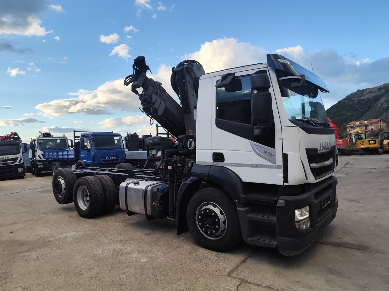 IVECO STRALIS AD 260S31 Y/P - Istovarivač, Kamion sa dizalicom: slika 2 IVECO STRALIS AD 260S31 Y/P - Istovarivač, Kamion sa dizalicom: slika 2