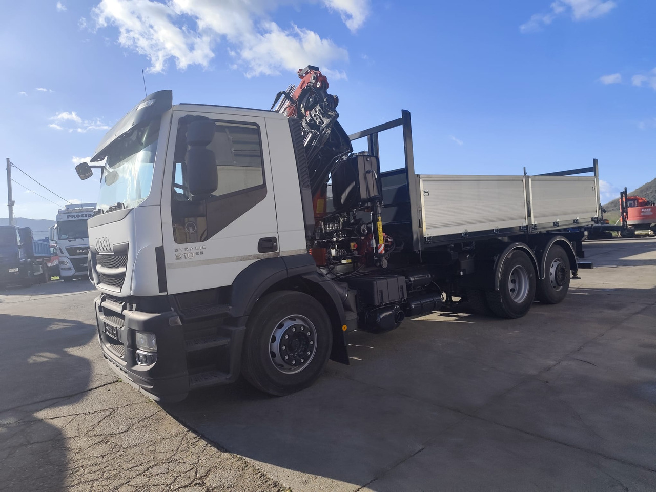 Kamion sa dizalicom, Istovarivač IVECO STRALIS CUBE 260S31: slika 40 Kamion sa dizalicom, Istovarivač IVECO STRALIS CUBE 260S31: slika 40