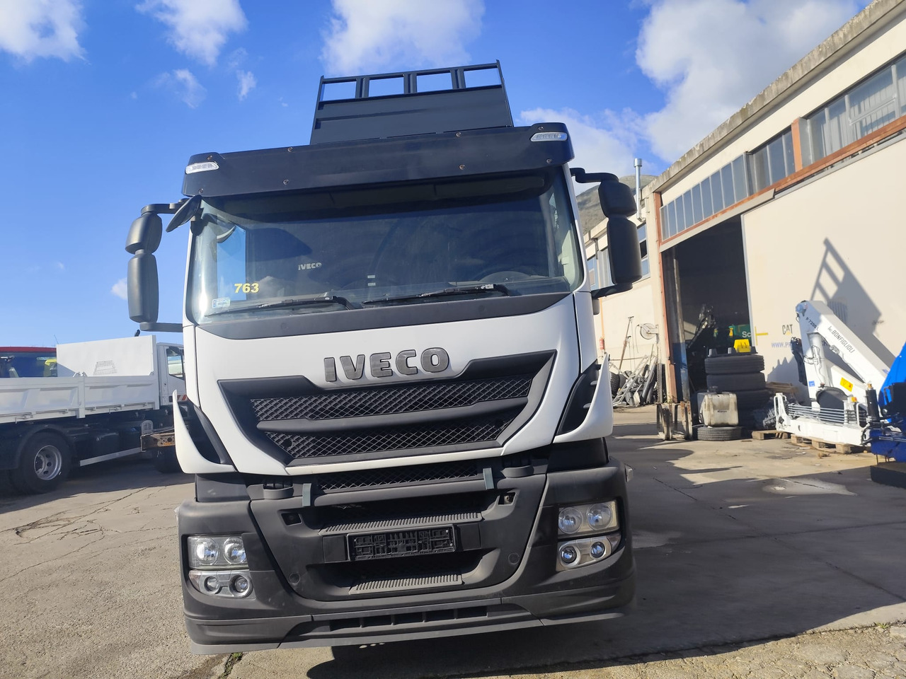 Kamion sa dizalicom, Istovarivač IVECO STRALIS CUBE 260S31: slika 11 Kamion sa dizalicom, Istovarivač IVECO STRALIS CUBE 260S31: slika 11