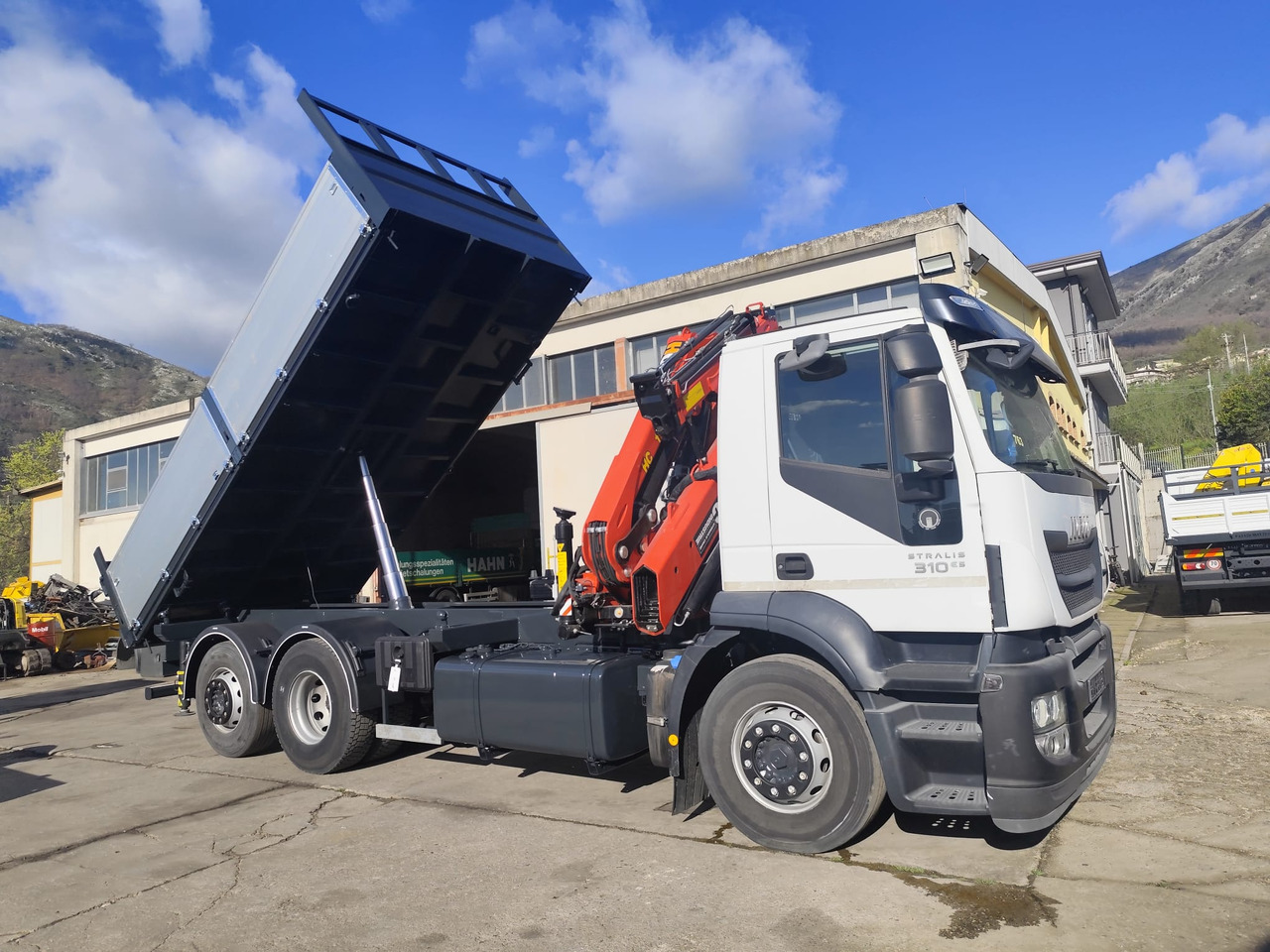 Kamion sa dizalicom, Istovarivač IVECO STRALIS CUBE 260S31: slika 10 Kamion sa dizalicom, Istovarivač IVECO STRALIS CUBE 260S31: slika 10