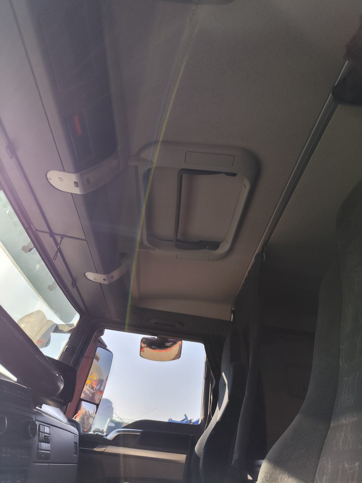 Lizing MAN TGS 35.480 MAN TGS 35.480: slika 9 Lizing MAN TGS 35.480 MAN TGS 35.480: slika 9