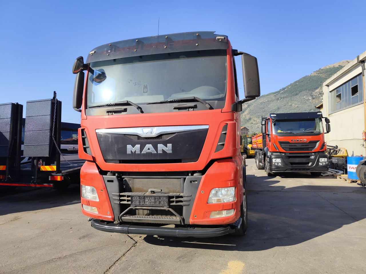 Lizing MAN TGS 35.480 MAN TGS 35.480: slika 24 Lizing MAN TGS 35.480 MAN TGS 35.480: slika 24
