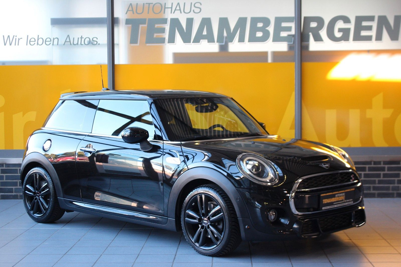 MINI Cooper S 3 trg. Pepper JCW LED H&K - Limuzina: slika 1 MINI Cooper S 3 trg. Pepper JCW LED H&K - Limuzina: slika 1