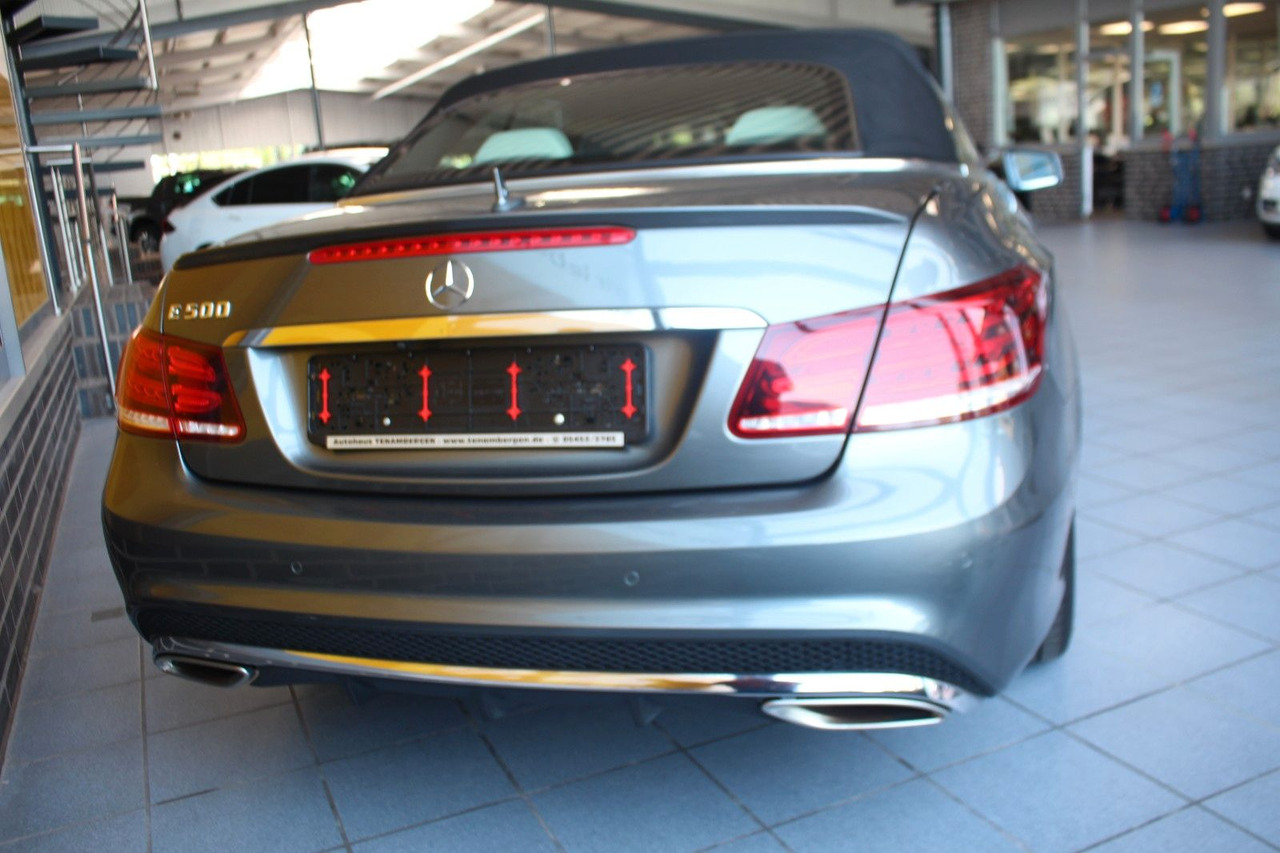 Mercedes-Benz E 500 Cabrio AMG Leder Memory Kamera LED DAB ACC - Kabriolet: slika 4 Mercedes-Benz E 500 Cabrio AMG Leder Memory Kamera LED DAB ACC - Kabriolet: slika 4