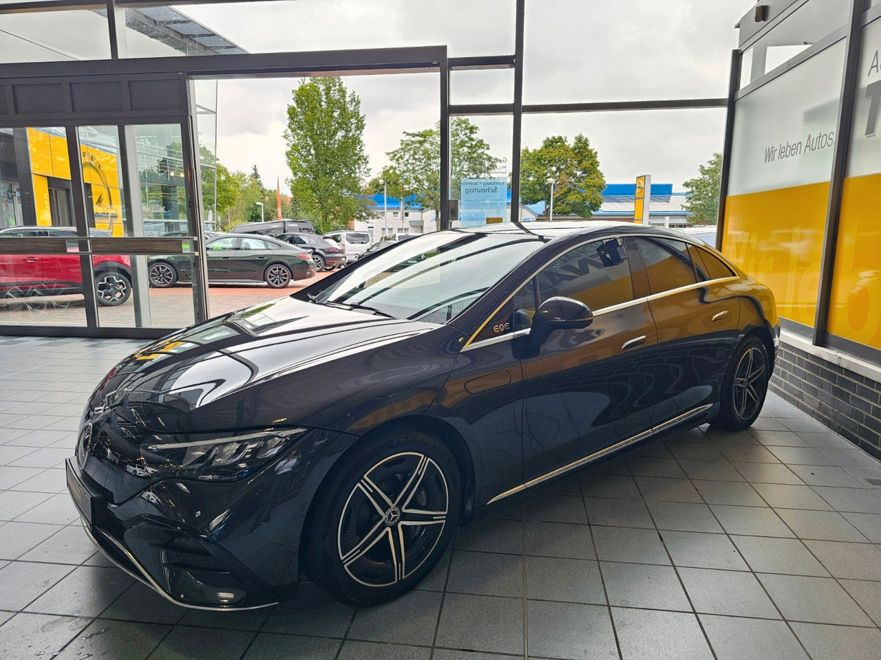 Mercedes-Benz EQE 350 AMG Edition ACC Memory eHeckkl. - Automobil: slika 2 Mercedes-Benz EQE 350 AMG Edition ACC Memory eHeckkl. - Automobil: slika 2