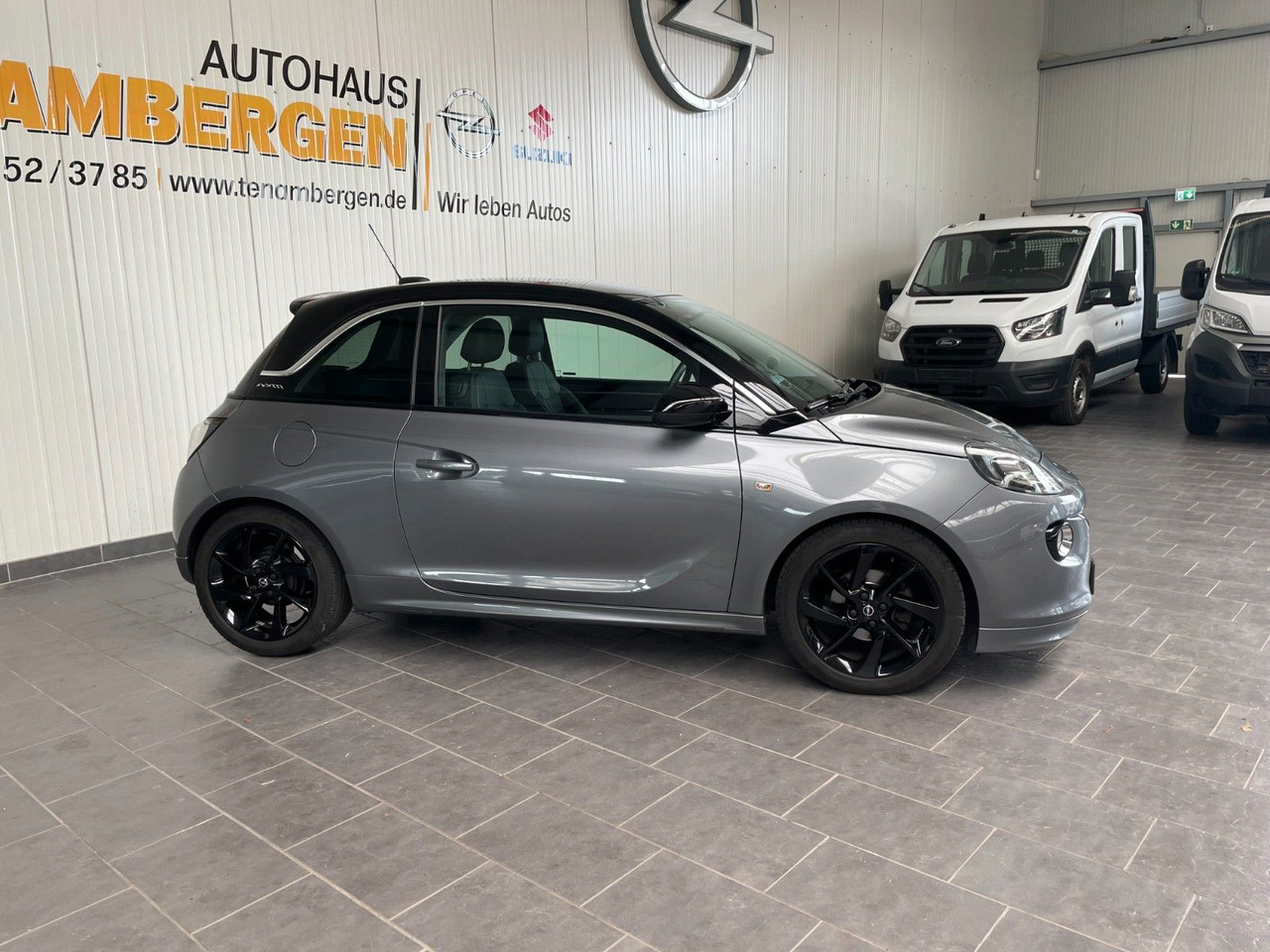 Opel Adam Slam Tempomat Sound-System Infinity - Automobil: slika 2 Opel Adam Slam Tempomat Sound-System Infinity - Automobil: slika 2