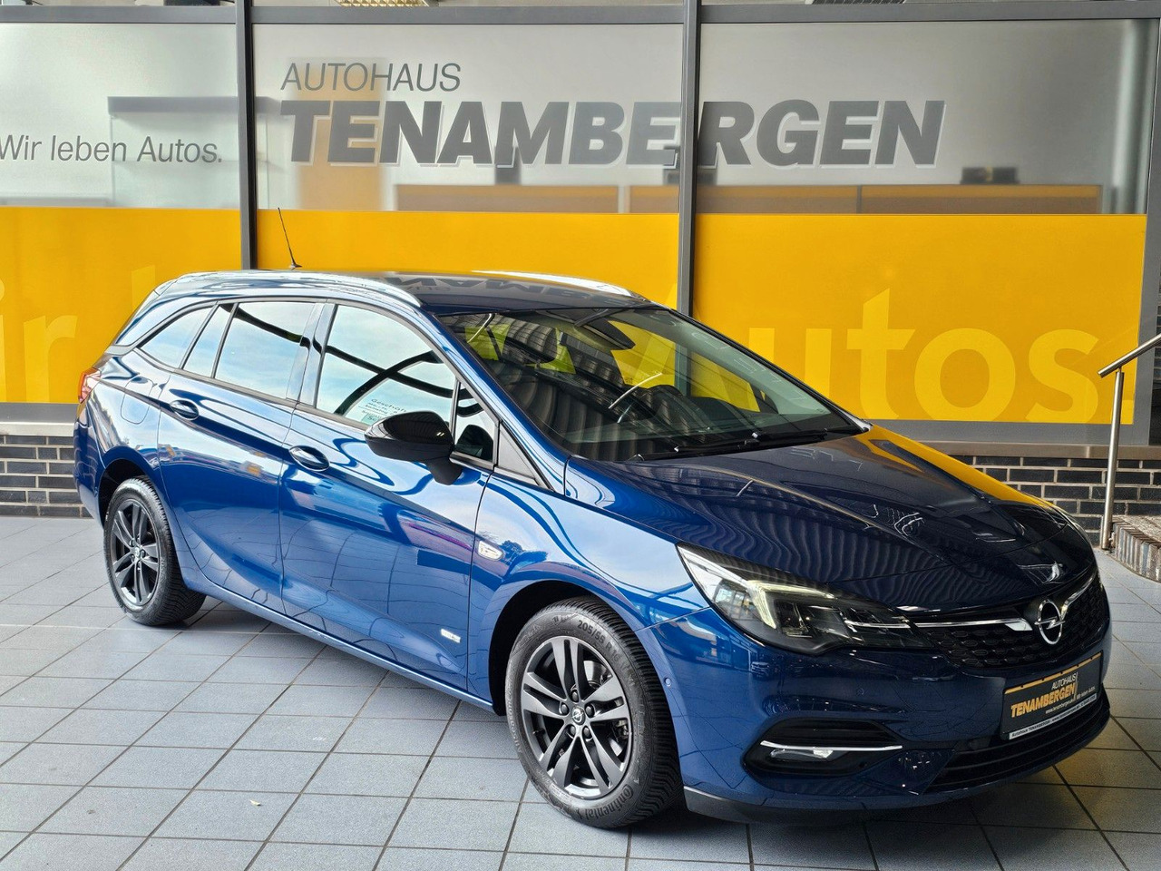 Opel Astra K ST AUTOMATIK SHZ Einparkassistent Kamera - Karavan: slika 1 Opel Astra K ST AUTOMATIK SHZ Einparkassistent Kamera - Karavan: slika 1