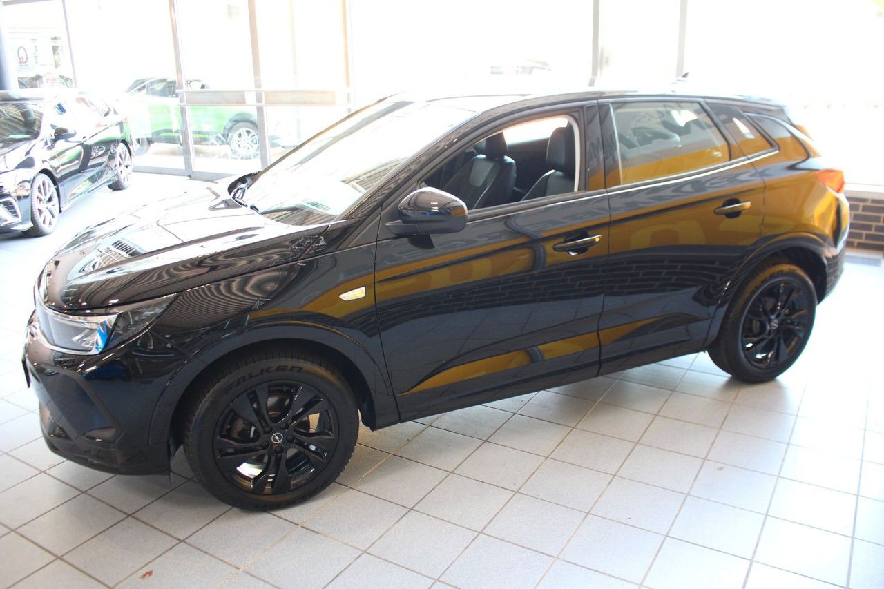 Opel Grandland 1.2 Turbo GS Line LED Kamera Sitzheiz. - SUV: slika 5 Opel Grandland 1.2 Turbo GS Line LED Kamera Sitzheiz. - SUV: slika 5