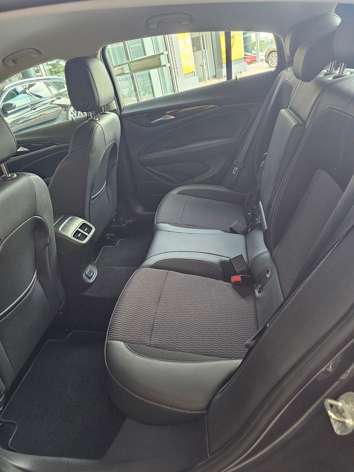 Opel Insignia B GS Elegance Memory Matrix SHZ Massage - Limuzina: slika 5 Opel Insignia B GS Elegance Memory Matrix SHZ Massage - Limuzina: slika 5