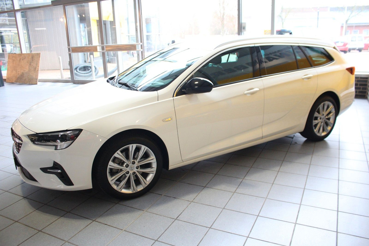 Opel Insignia  Elegance DAB Navi Head Up LED Kamera - Karavan: slika 5 Opel Insignia  Elegance DAB Navi Head Up LED Kamera - Karavan: slika 5