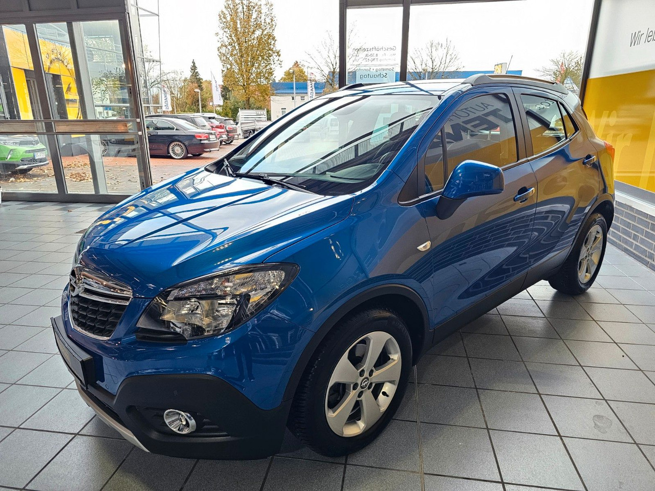 Opel Mokka Edition SHZ Navi PDC v+h Kamera - SUV: slika 2 Opel Mokka Edition SHZ Navi PDC v+h Kamera - SUV: slika 2